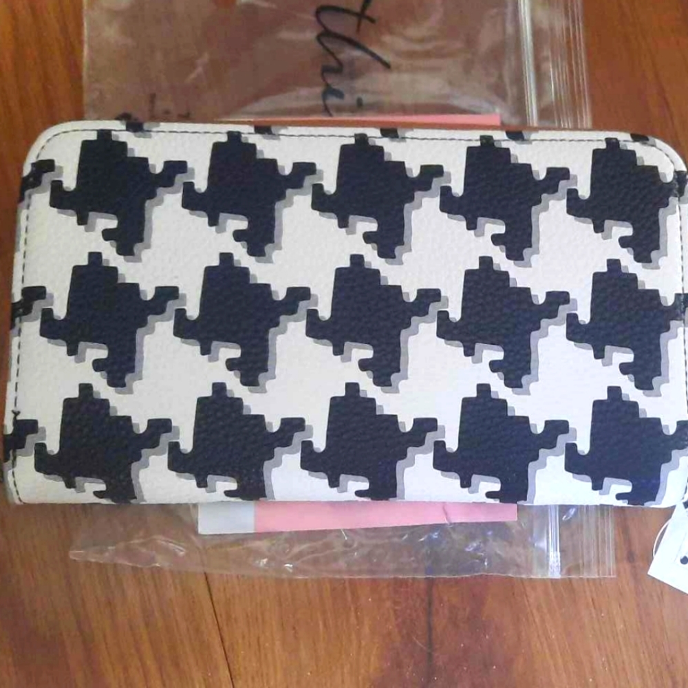 All About The Benjamin Wallet